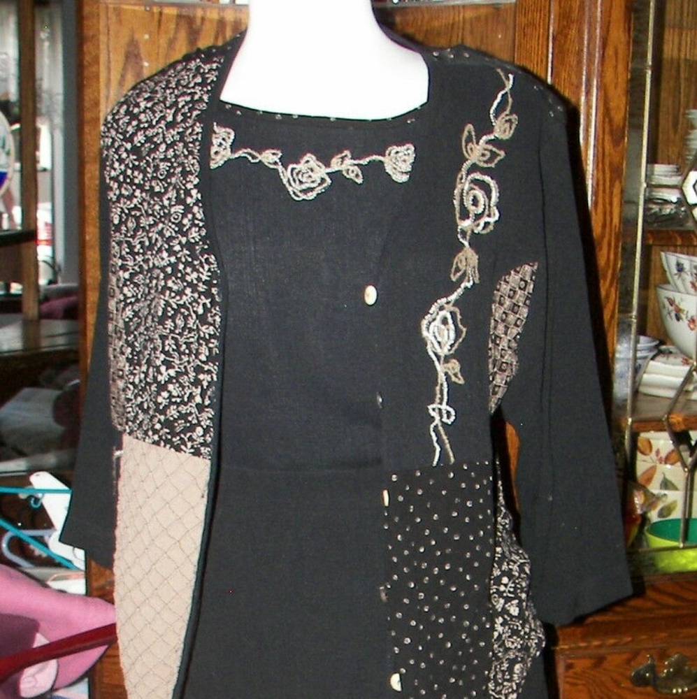 3 piece vintage Korat skirt blouse and jacket set